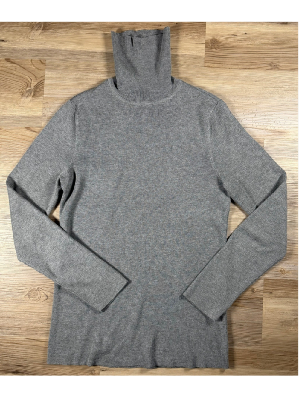 Women's Chico's Grey Turtleneck Sweater Size 0
